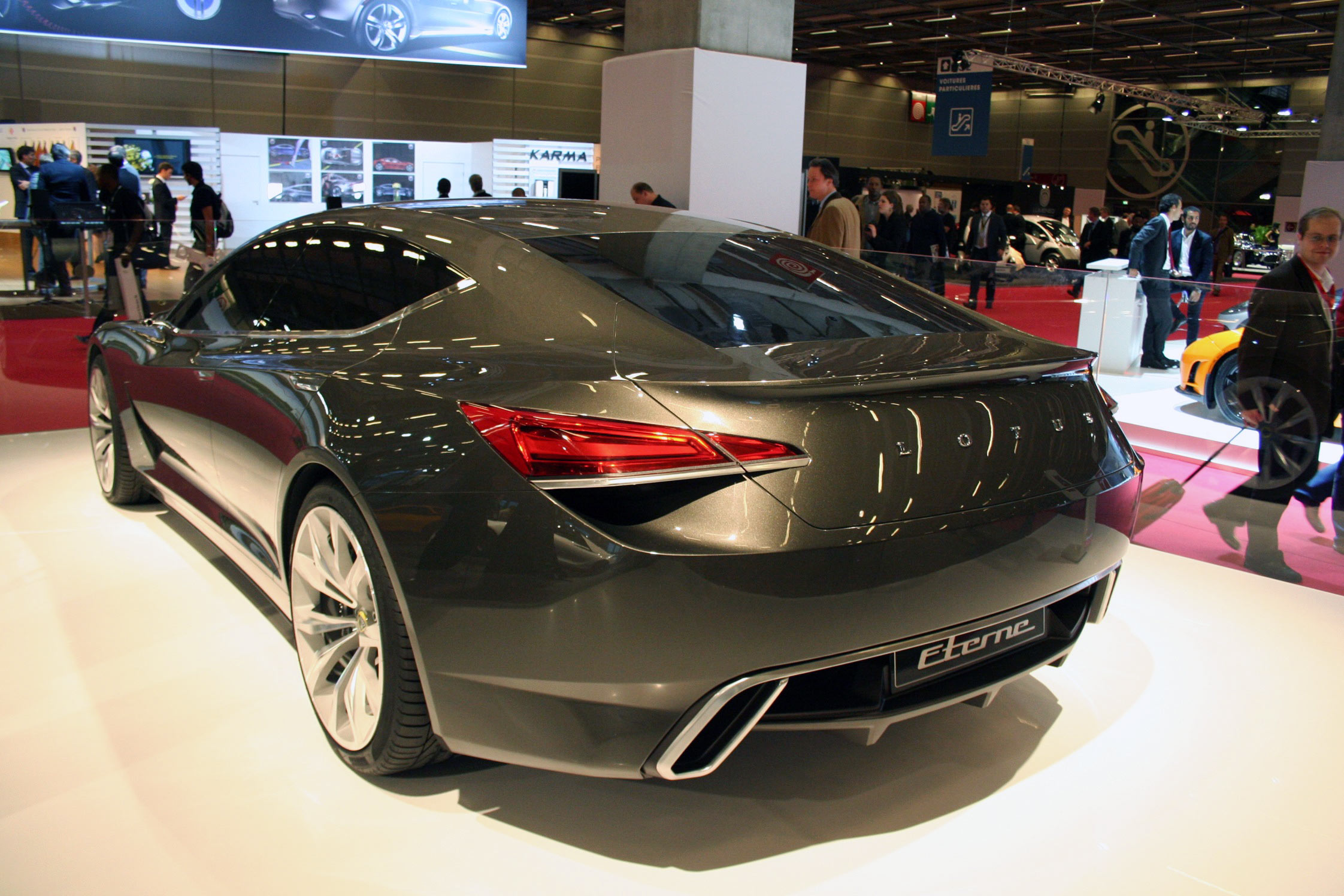 http://photo-voiture.motorlegend.com/hd/lotus-eterne-concept-63114.jpg
