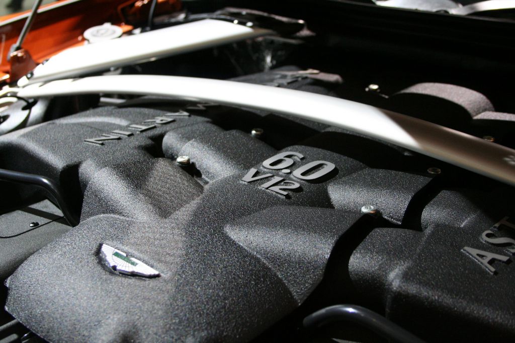 ASTON MARTIN VIRAGE (II) Coupé V12 coupé 2011
