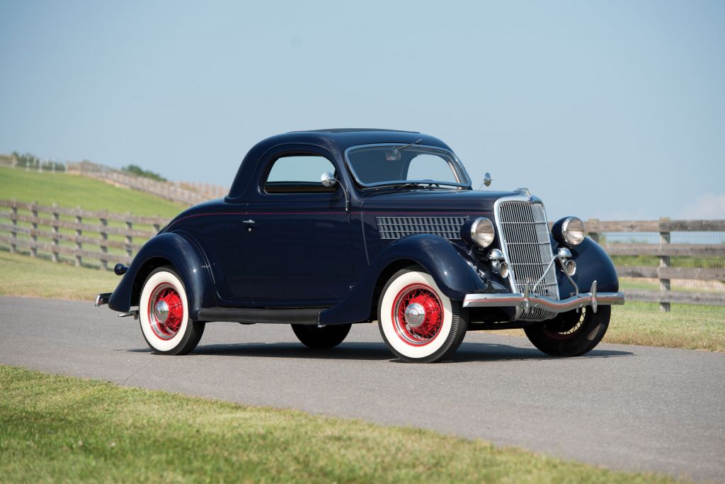 FORD USA V8 DeLuxe Three-Window Coupe coupé 1935