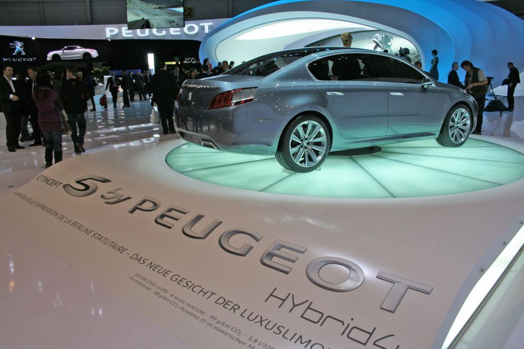 PEUGEOT 5 BY PEUGEOT Concept concept-car 2010