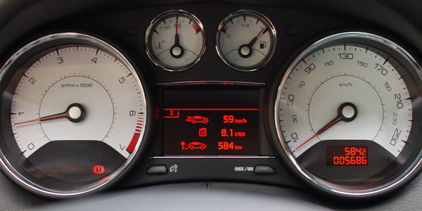 Essai : PEUGEOT 308 CC Peugeot-308-cc-1-6-thp-200ch-66770