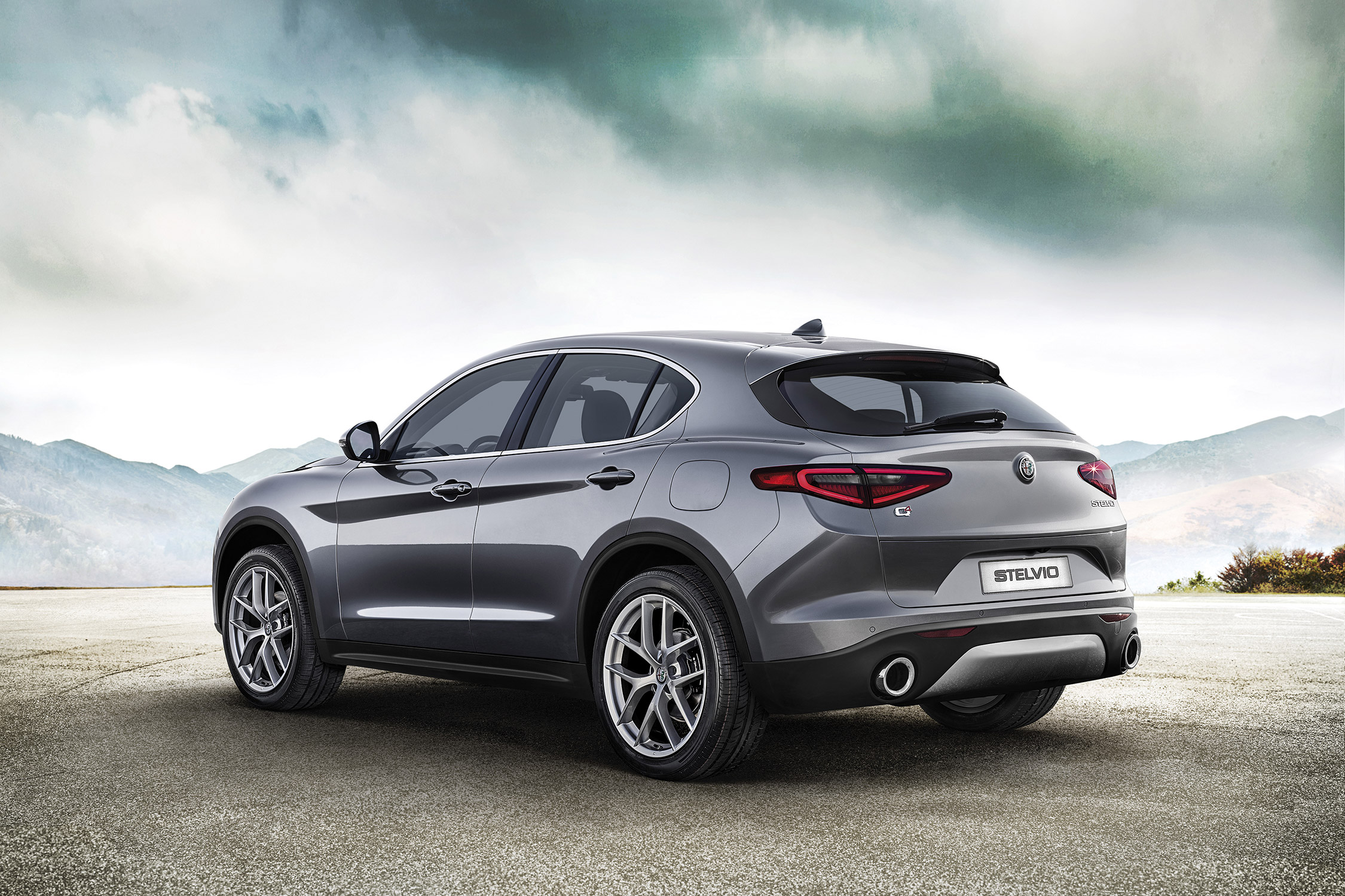 Alfa romeo stelvio q4