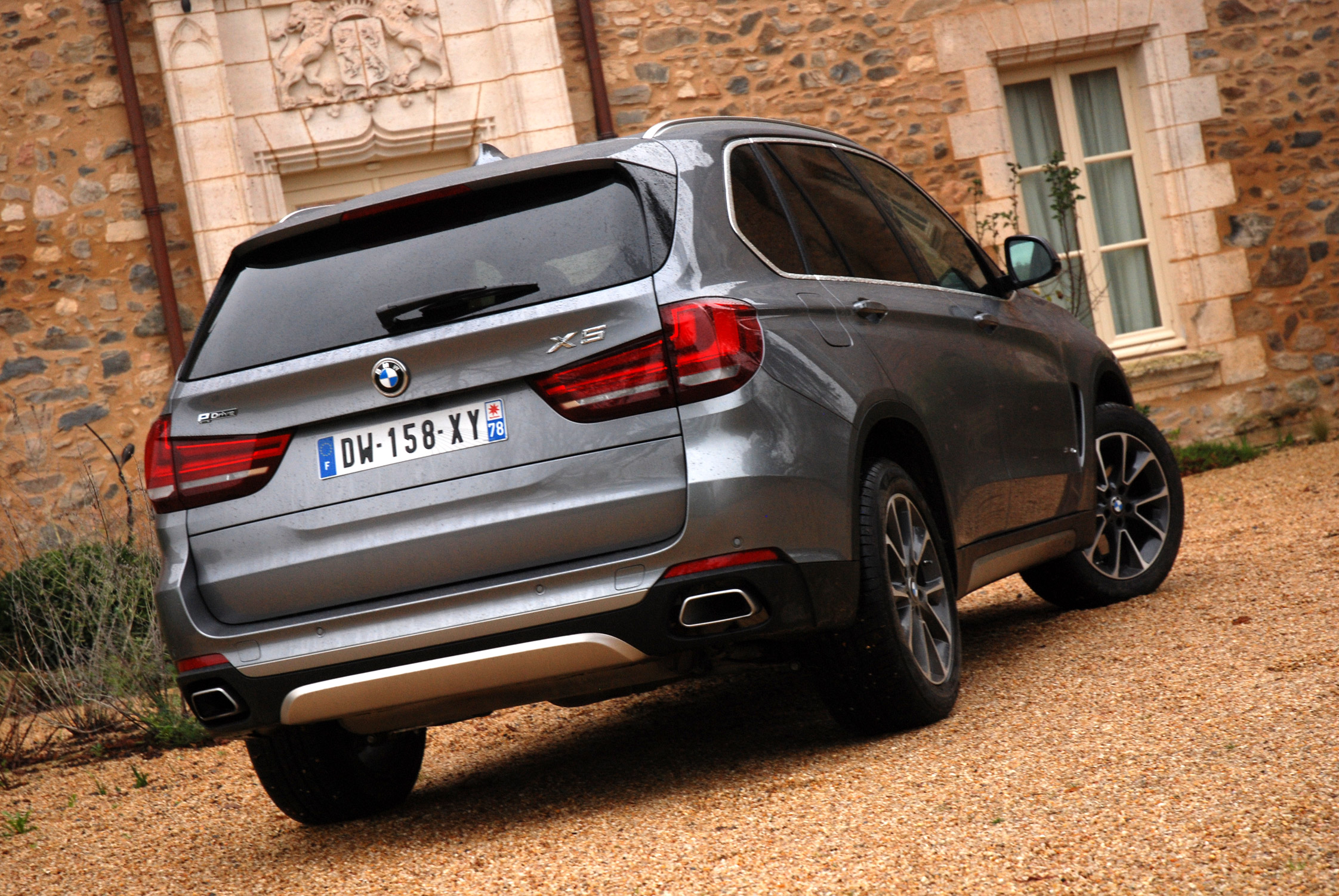 Bmw x5 f15 фото