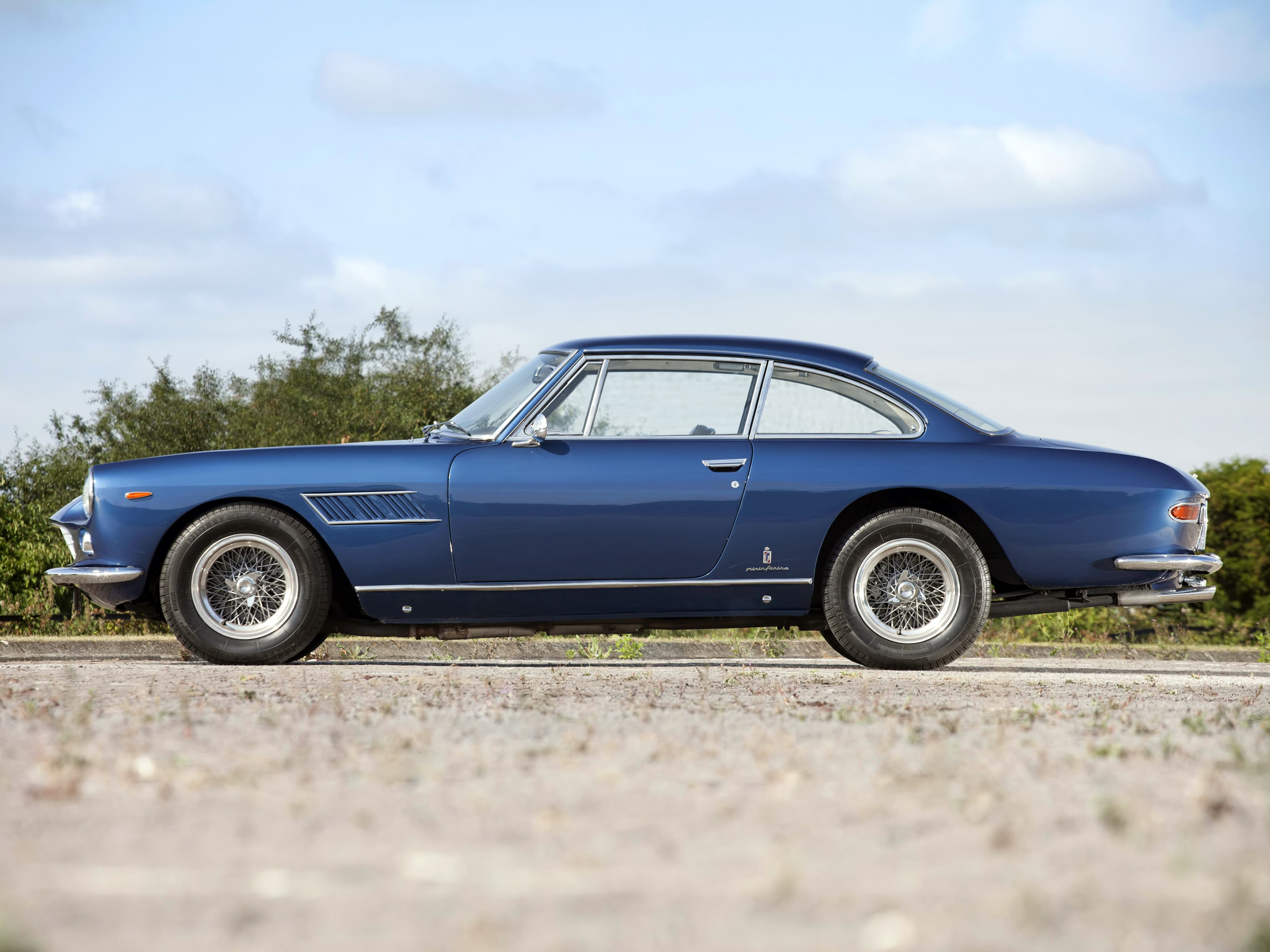 Ferrari 330 gt