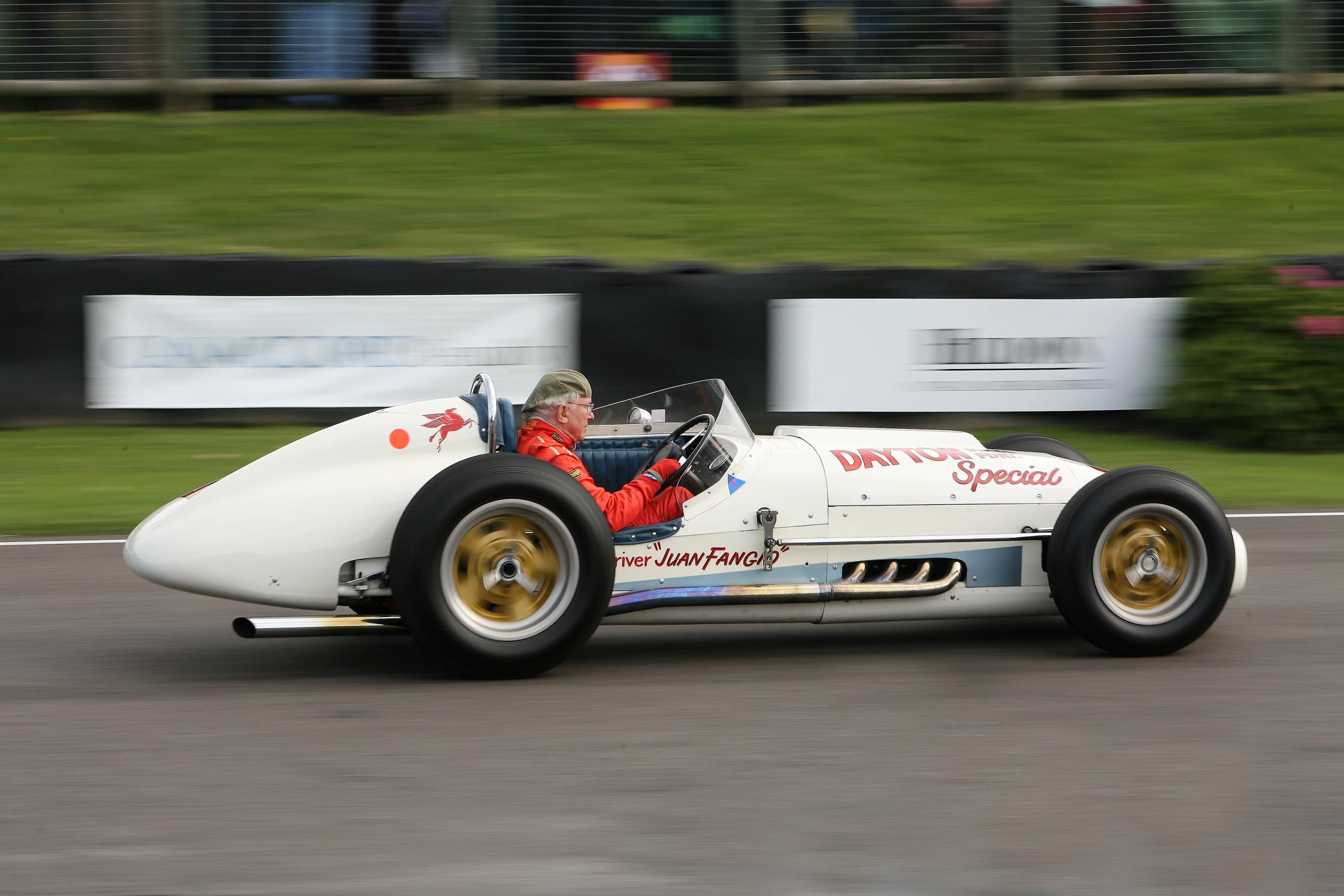 Photo KURTIS INDY ROADSTER compétition 1958 - médiatheque Motorlegend.com