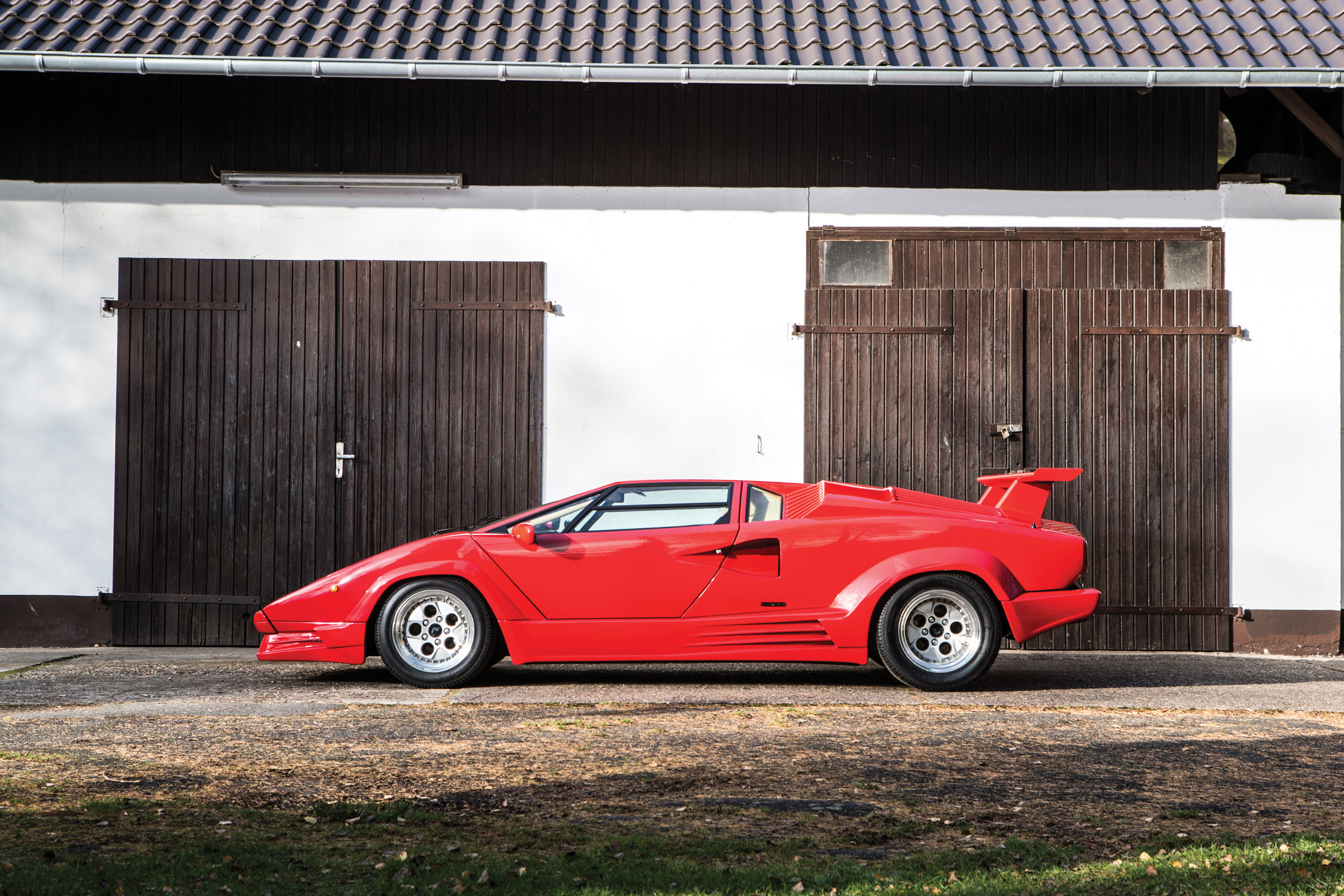 Lamborghini countach 25 anniversary