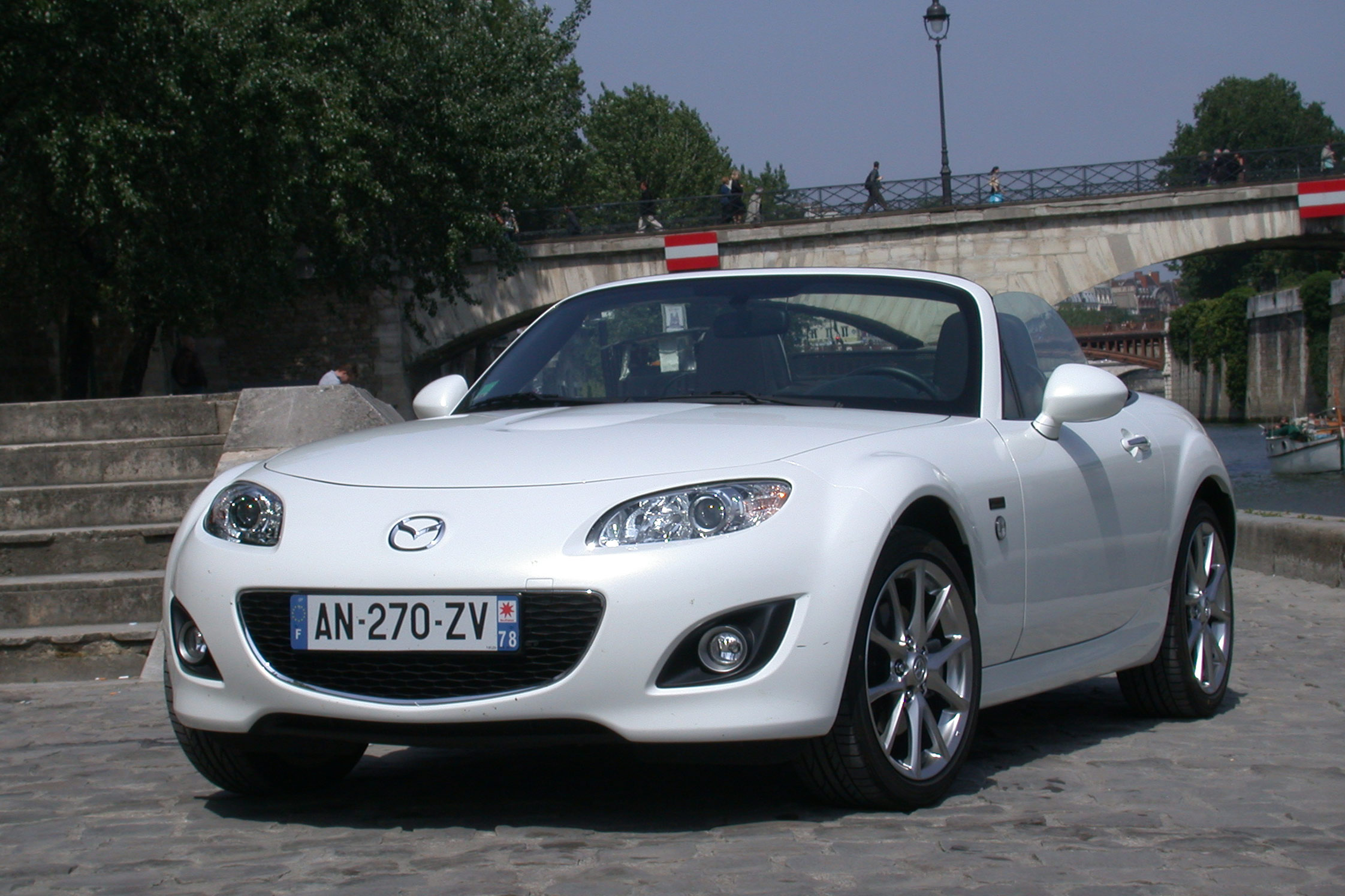 Mazda mx5 nc