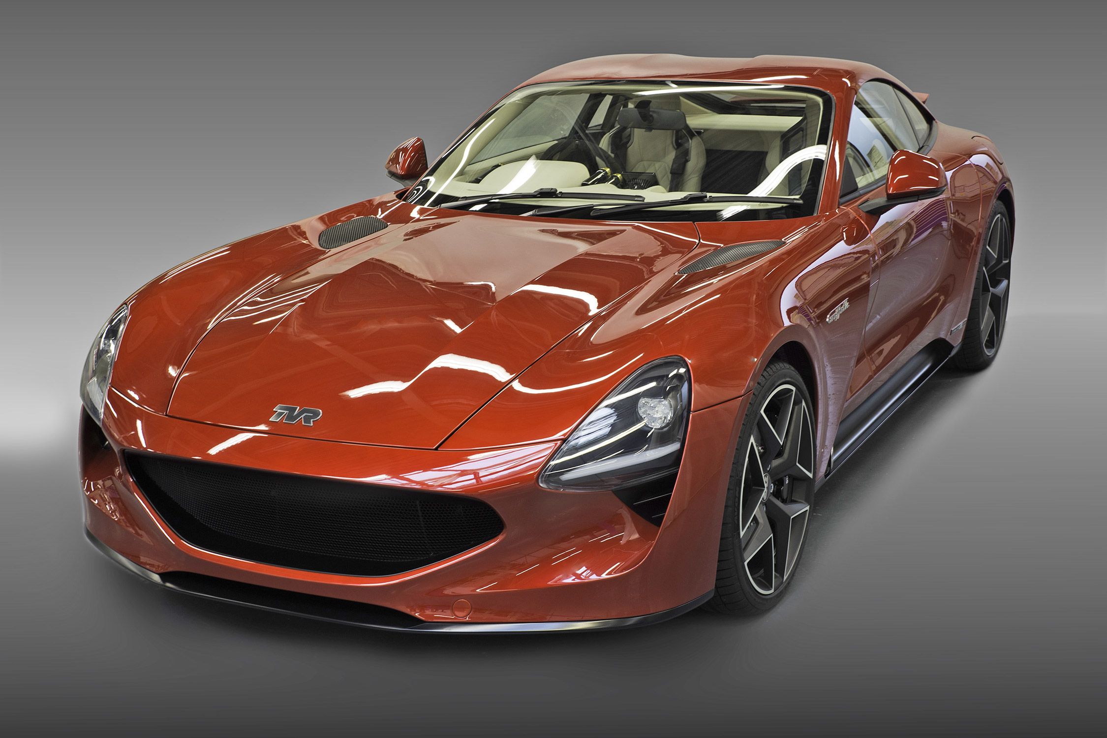 Photo TVR GRIFFITH (II) 5.0 V8 Coupé 2018 - Motorlegend.com