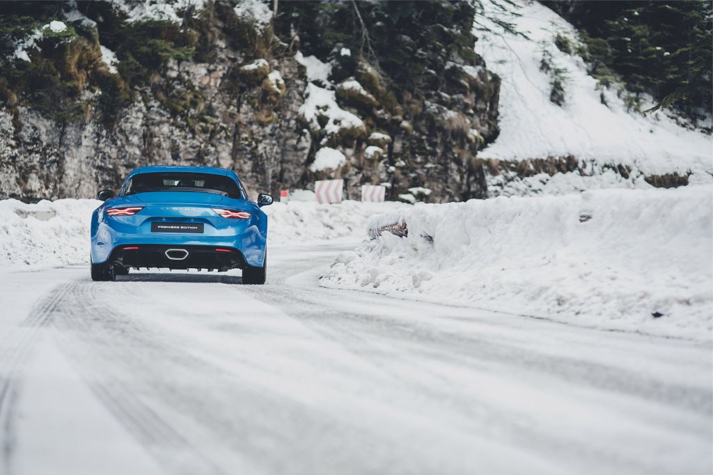 ALPINE A110 (2) 1.8 turbo 252 ch coupé 2018