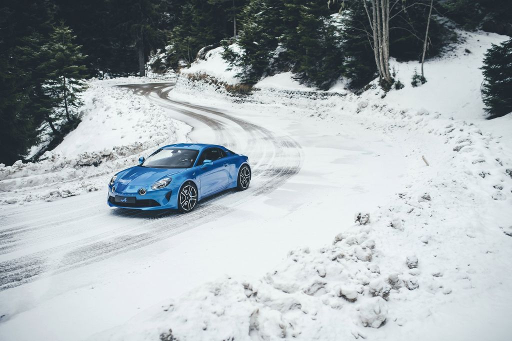 ALPINE A110 (2) 1.8 turbo 252 ch coupé 2018