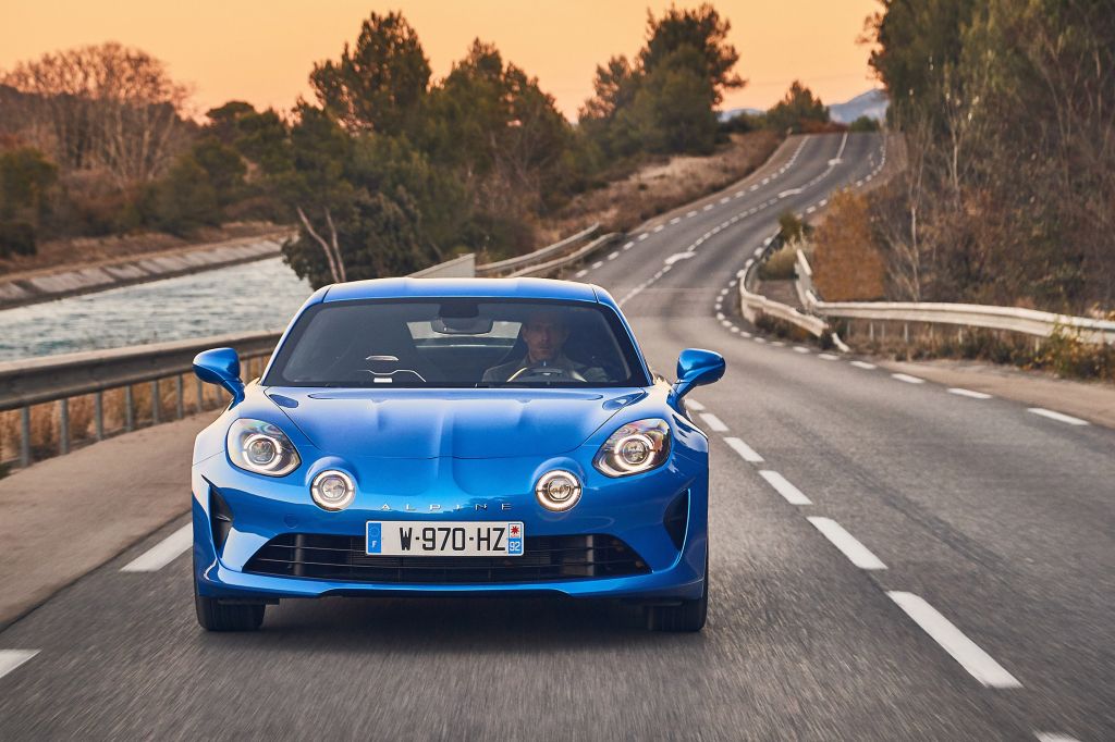 ALPINE A110 (2) 1.8 turbo 252 ch coupé 2018