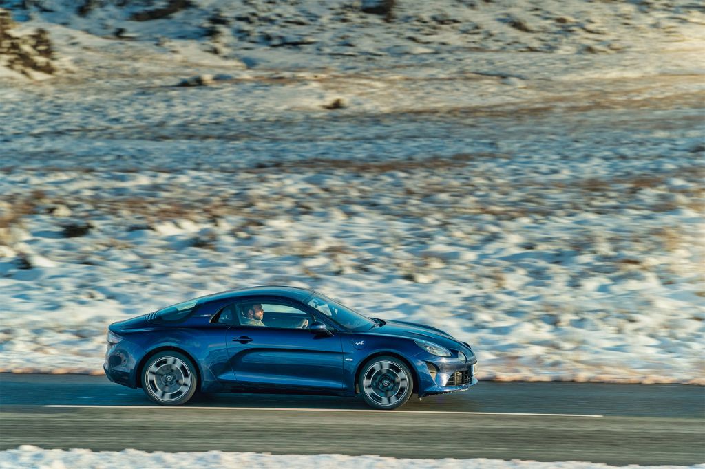 ALPINE A110 (2) 1.8 turbo 252 ch coupé 2018