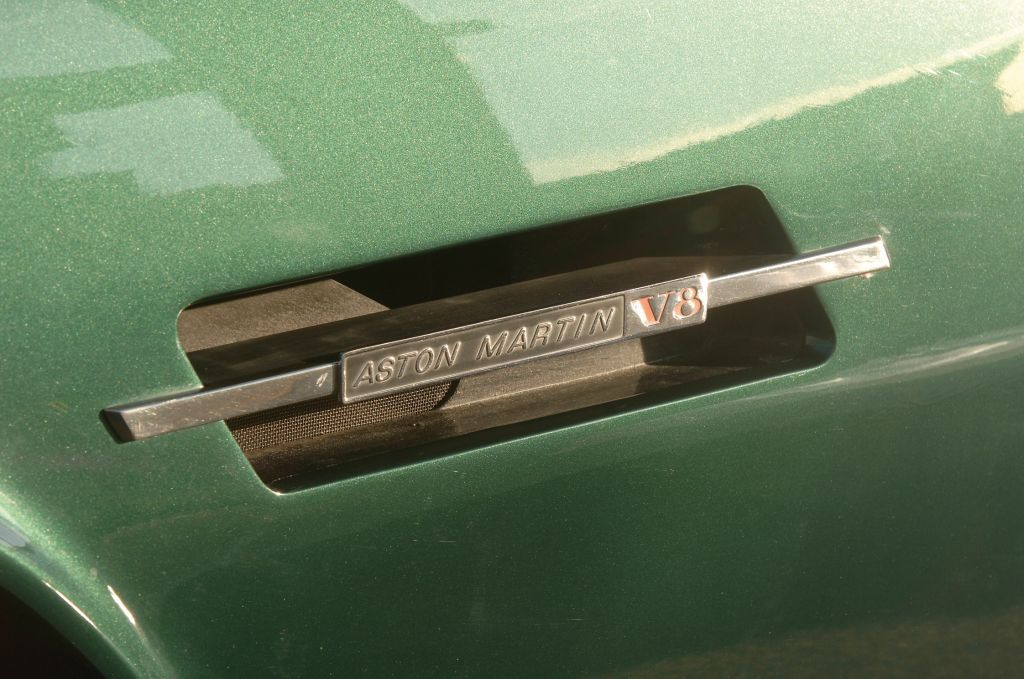 ASTON MARTIN V8 Vantage 5.3l 380 ch