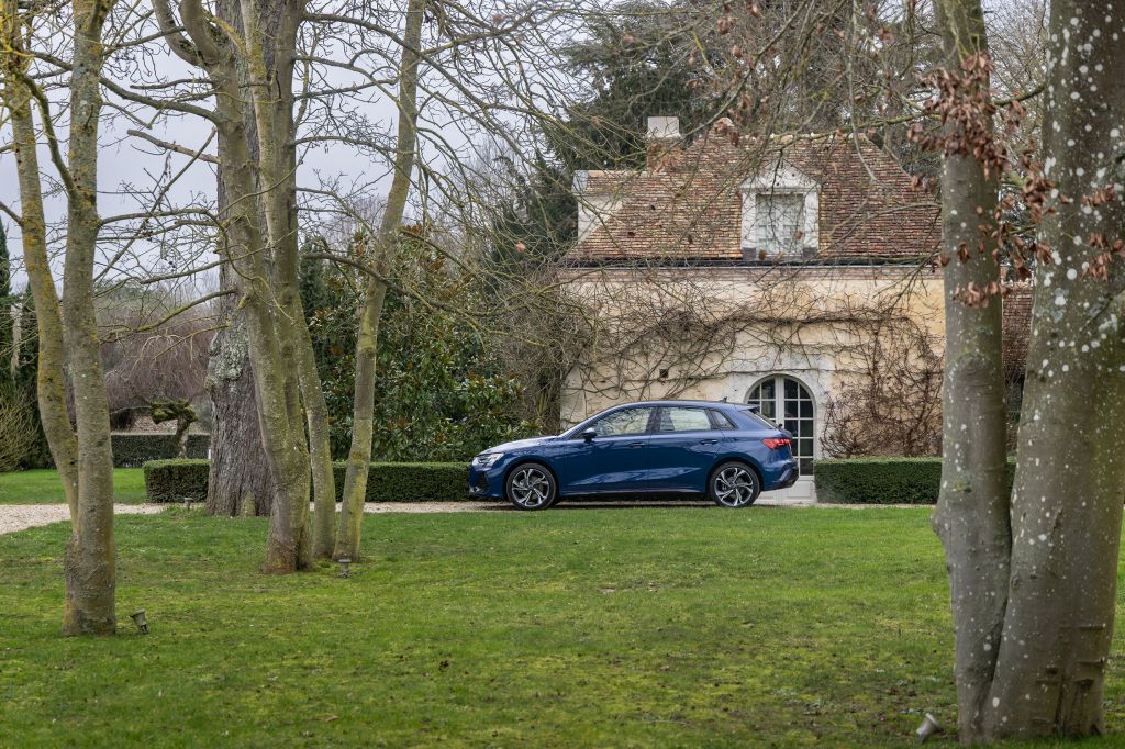 AUDI A3 SPORTBACK (4) 40 TFSI e 204 ch berline 2025
