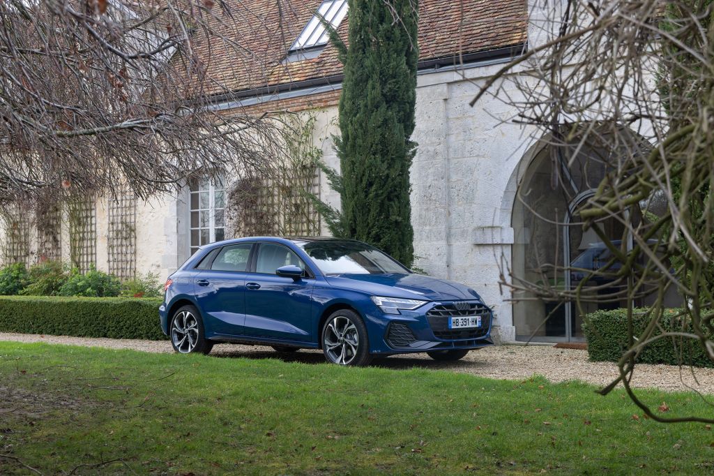 AUDI A3 SPORTBACK (4) 40 TFSI e 204 ch berline 2025