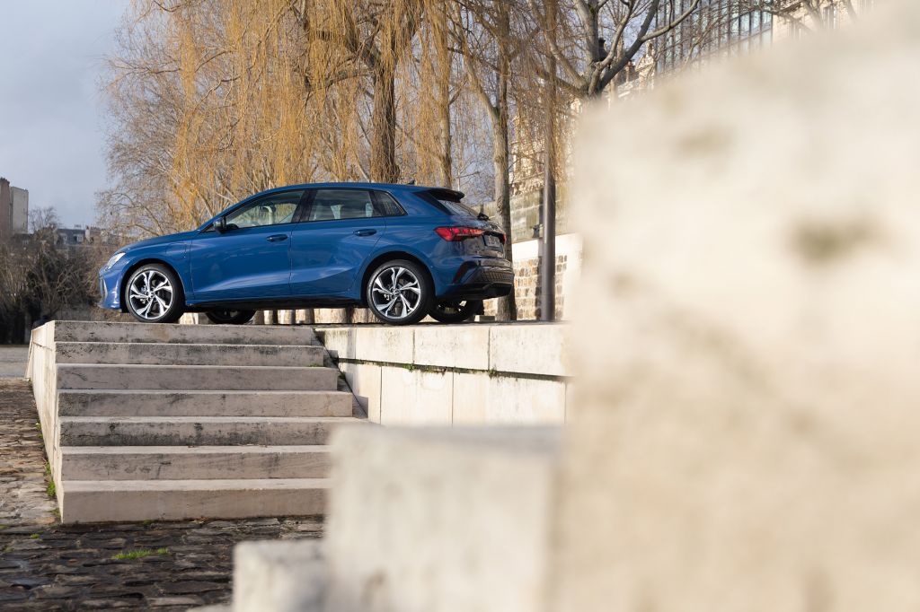 AUDI A3 SPORTBACK (4) 40 TFSI e 204 ch berline 2025