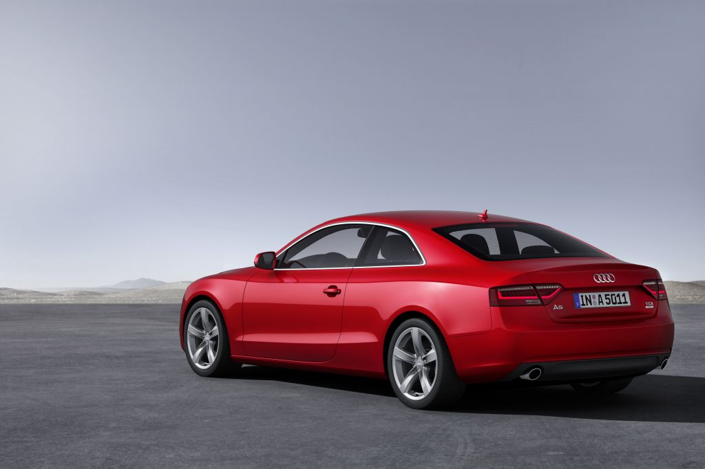 AUDI A5 (1 (Coupé))  coupé 2015