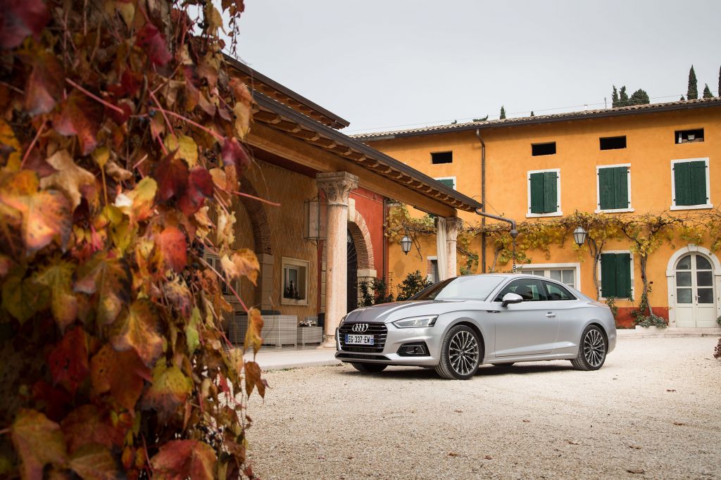 AUDI A5 (2 (Coupé)) 3.0 TDI quattro S tronic 218 ch coupé 2016