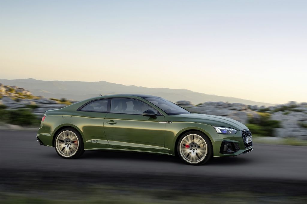 AUDI A5 (2 (Coupé))  coupé 2019