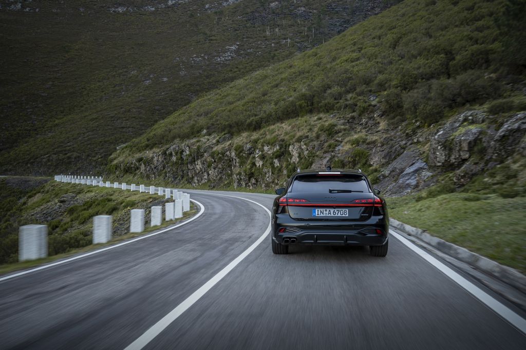 AUDI A6 AVANT (C9) 2.0 TDI S Tronic 204 ch break 2025