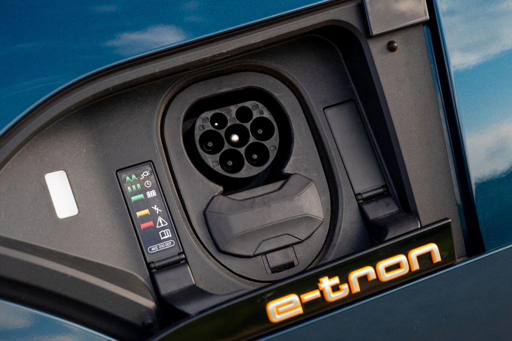 AUDI E-TRON 55 quattro 360 ch SUV 2019