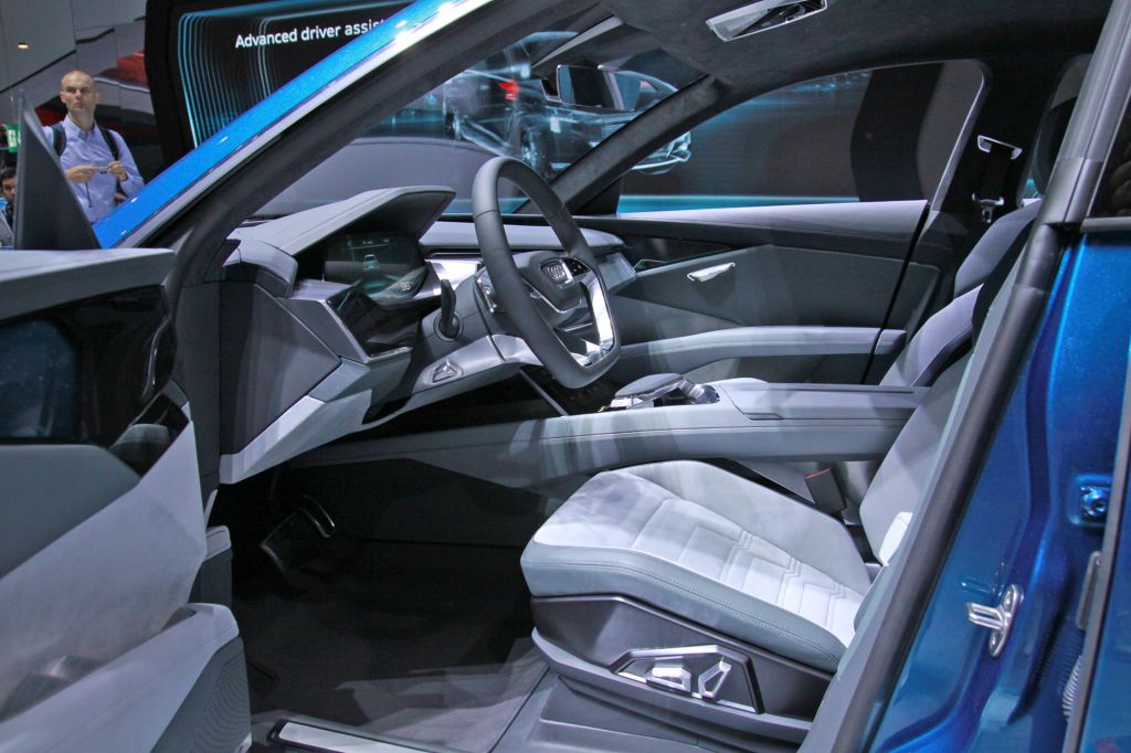 AUDI e-tron Quattro Concept concept-car 2015