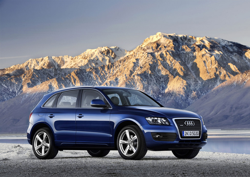 AUDI Q5 (1) 3.0 TDI V6 Quattro 240 DPF SUV 2008
