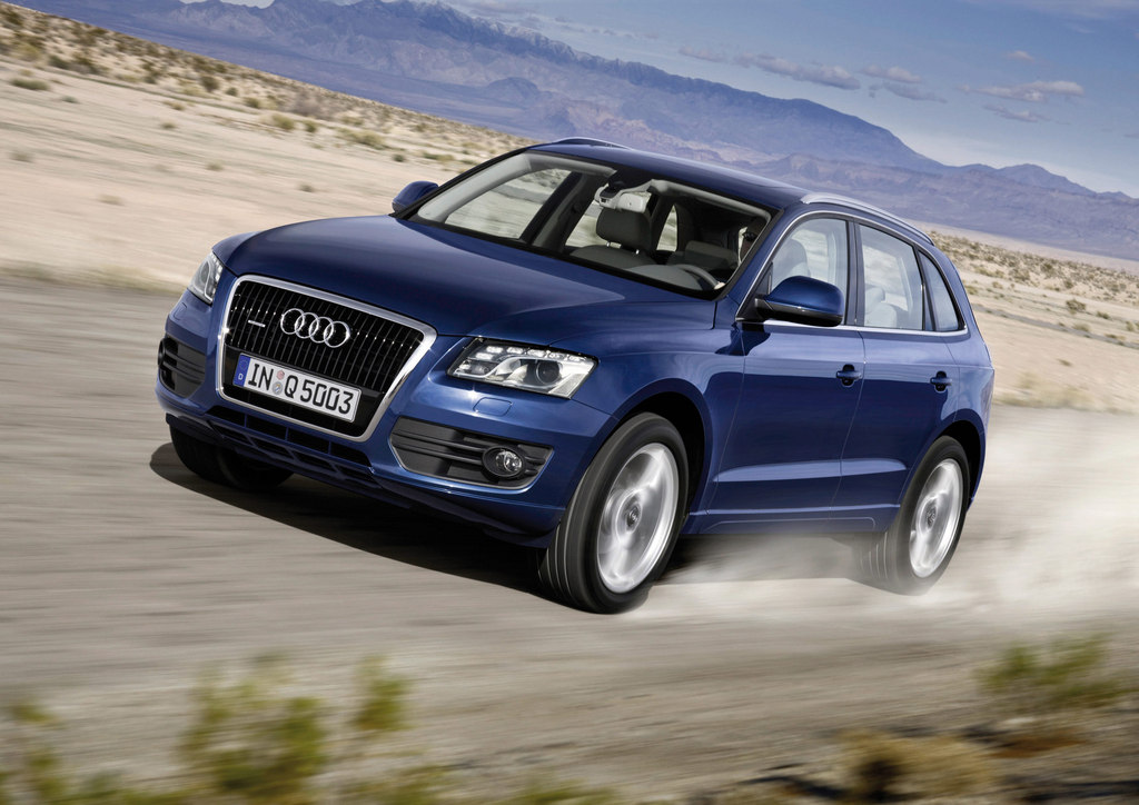 AUDI Q5 (1) 3.0 TDI V6 Quattro 240 DPF SUV 2008