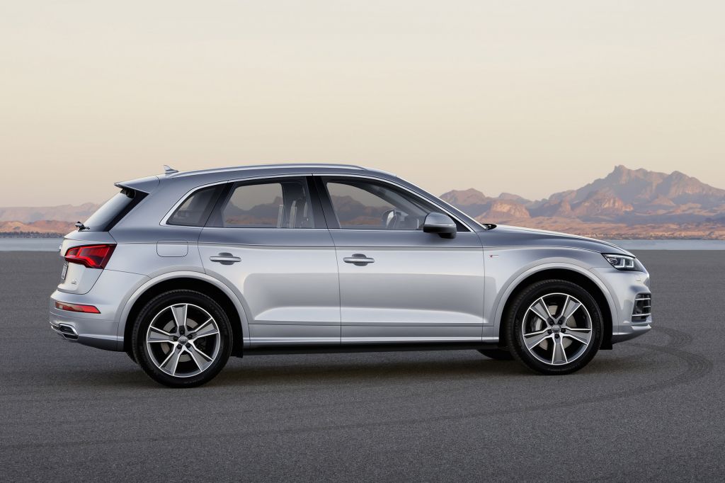 AUDI Q5 (2)  SUV 2017