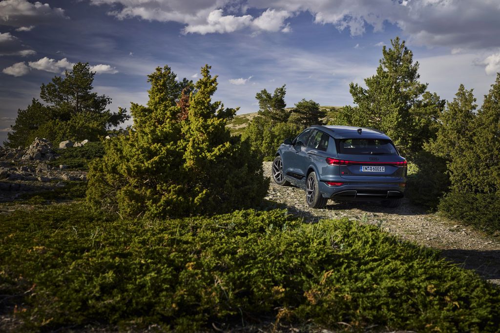 AUDI Q6 E-TRON quattro 387 ch SUV 2024