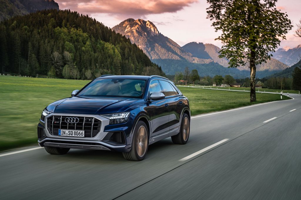 SUV coupé de luxe : Audi Q8. 