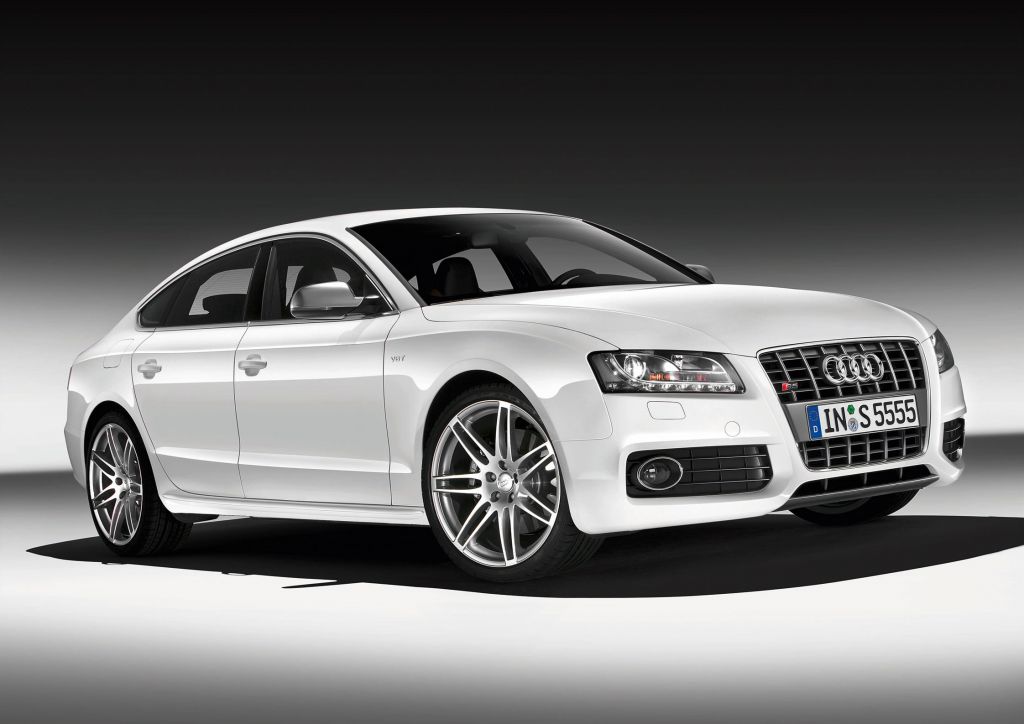 AUDI S5 (1) 3.0 V6T Sportback berline 2010