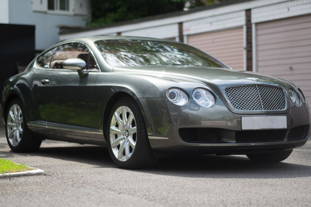 BENTLEY CONTINENTAL GT (1) W12 coupé 2005