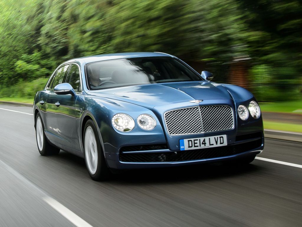 BENTLEY FLYING SPUR (2) V8 berline 2014