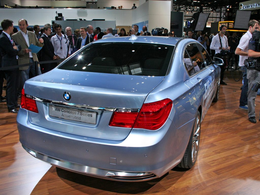 BMW CONCEPT SERIE 7 ACTIVEHYBRID  concept-car 2008