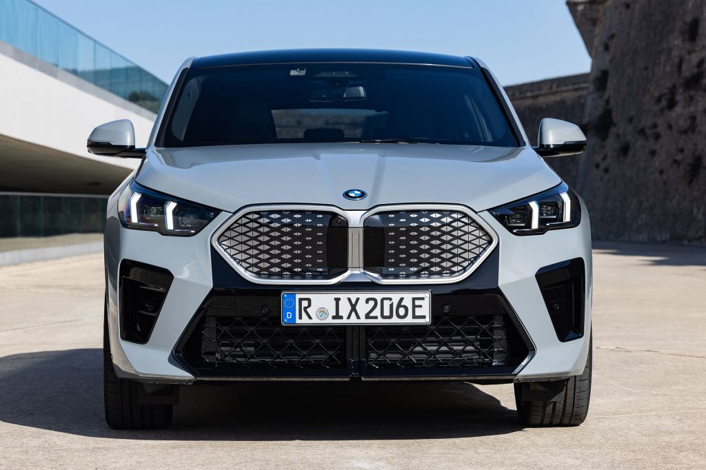 BMW iX2 xDrive30 313 ch SUV 2023