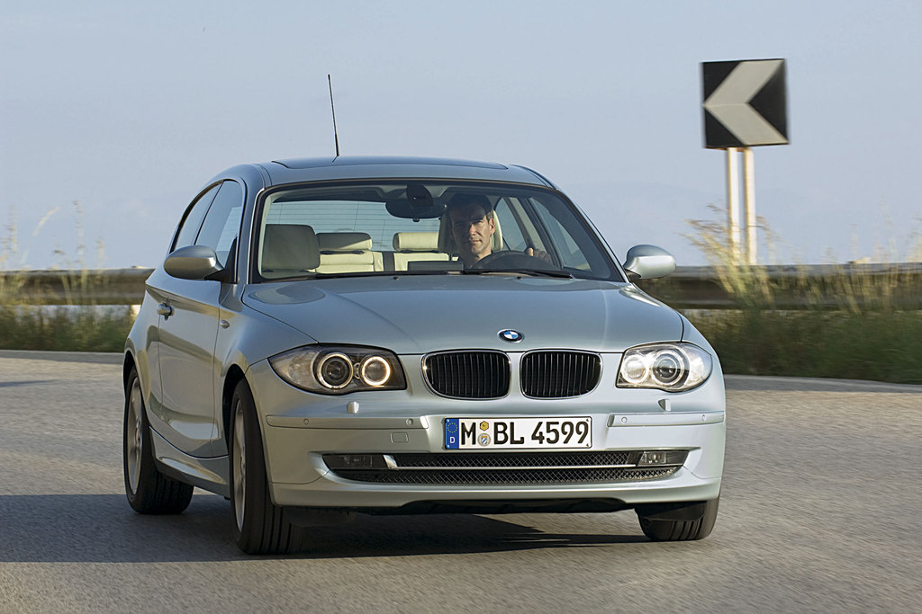 BMW SERIE 1 (E88 Cabriolet) 120i 170 ch coupé 2007