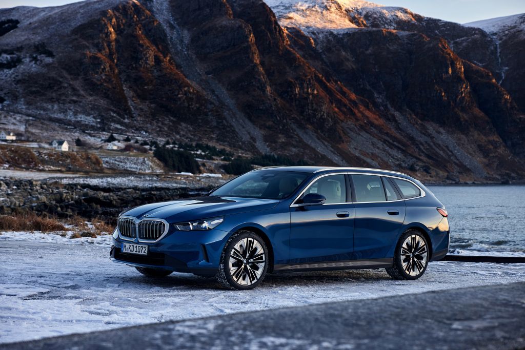 BMW SERIE 5 (G61 Touring) 520d xDrive 197 ch break 2024