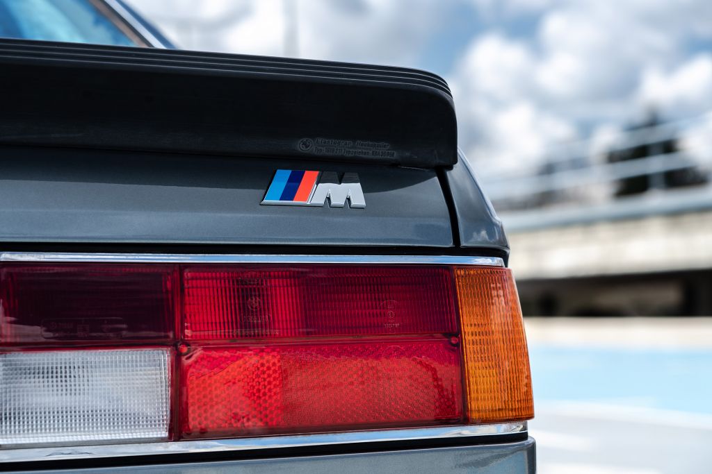 BMW SERIE 6 (E24) M635 CSi 260 ch coupé 1983