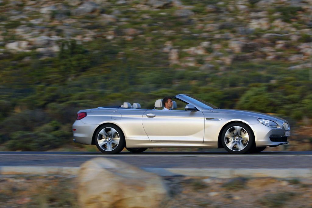 BMW SERIE 6 (F12 Cabriolet) 650i 407 ch cabriolet 2011