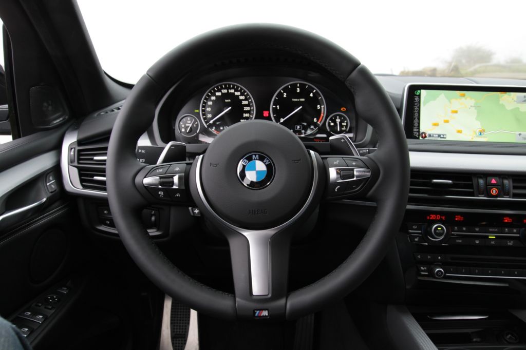 BMW X5 (F15) M50d 381 ch SUV 2013