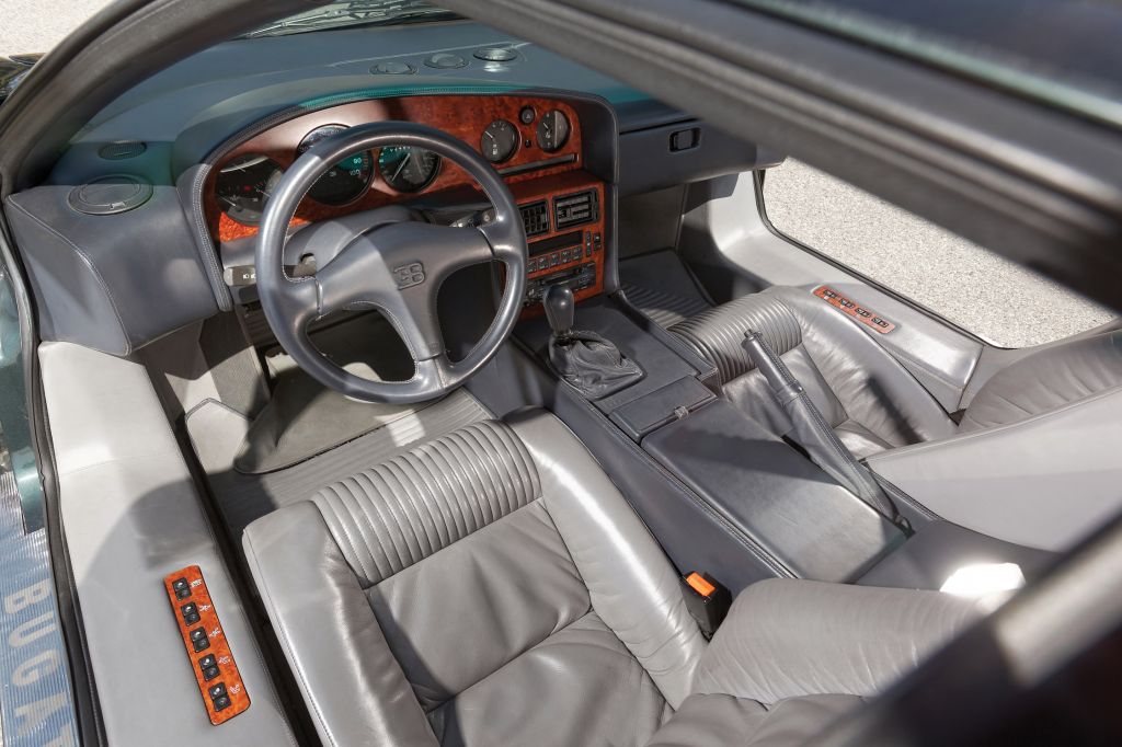BUGATTI EB 110 GT V12 3.5 coupé 1993