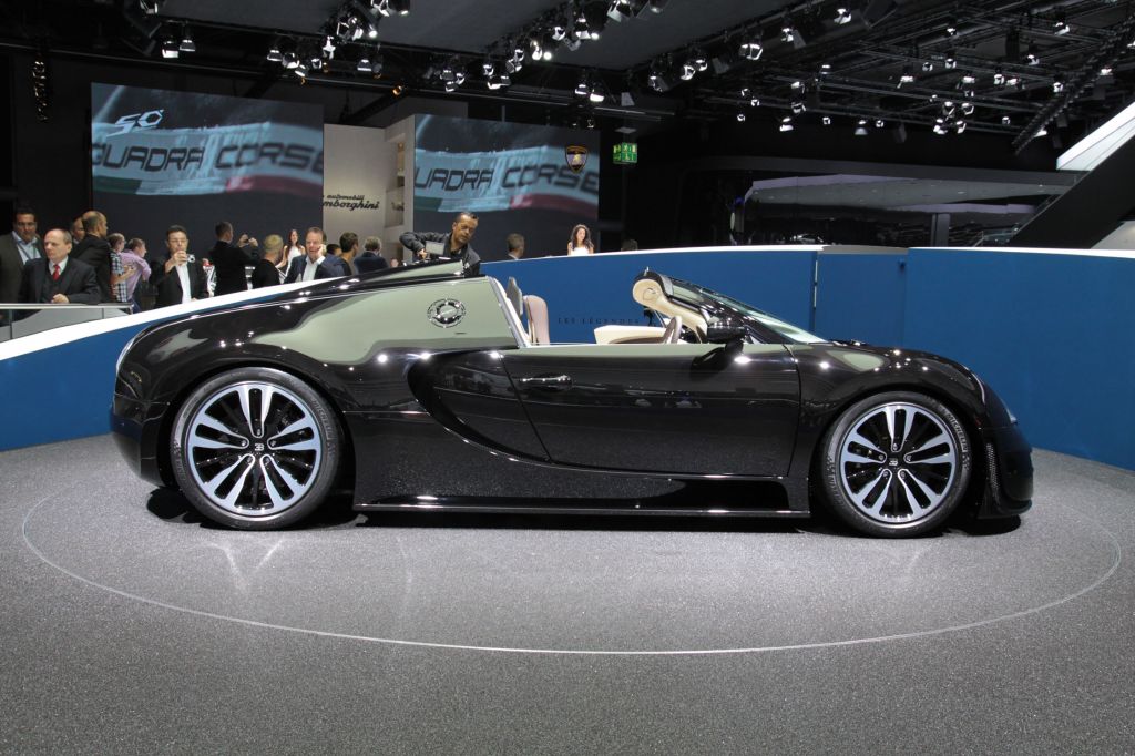 BUGATTI VEYRON 16.4 Jean Bugatti coupé 2013