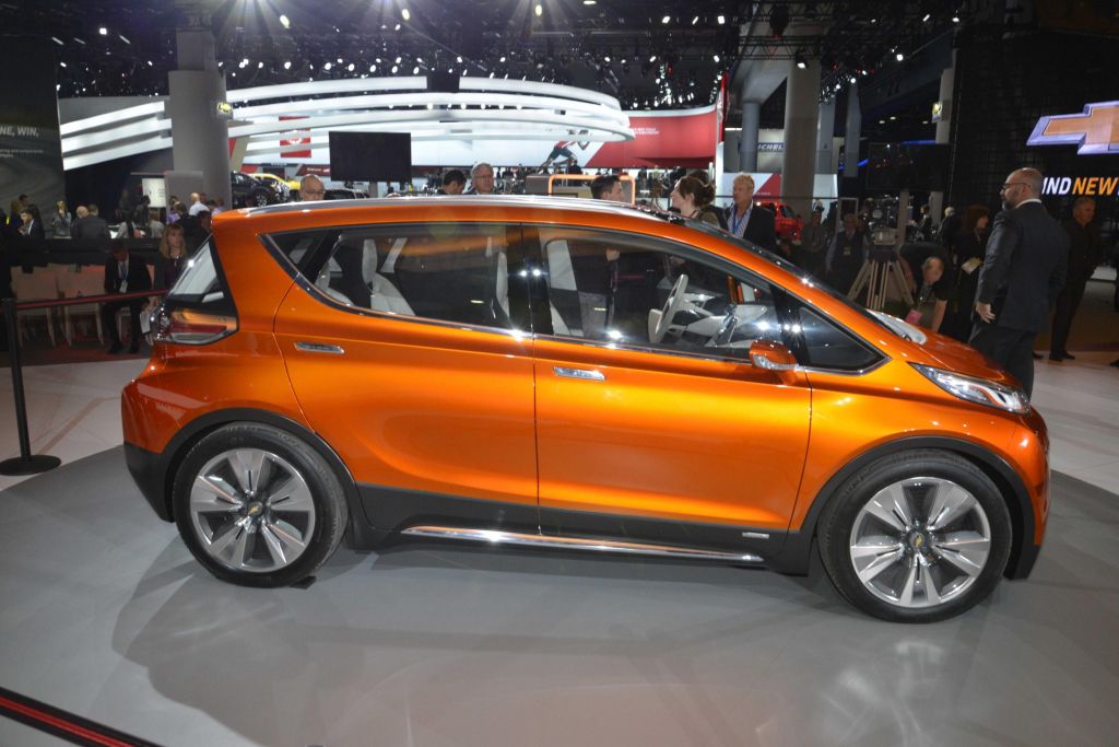 CHEVROLET BOLT Concept concept-car 2015