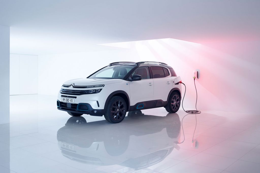 SUV Compacts hybrides : Citroën C5 Aircross. 