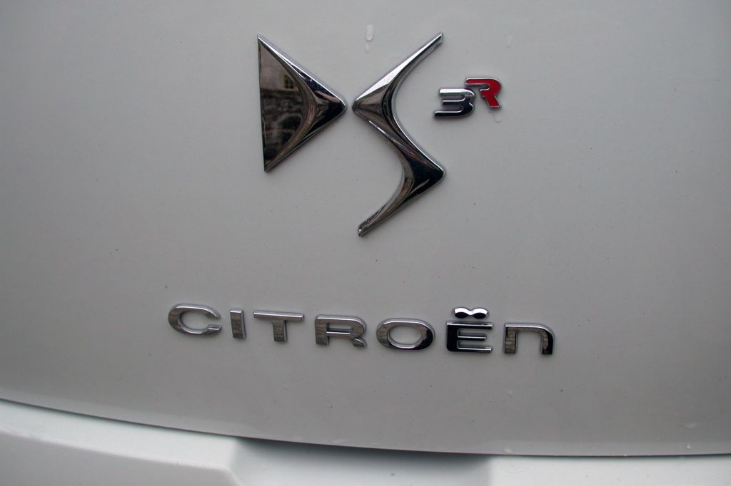 CITROEN DS3 Racing 1.6 202 ch coupé 2010