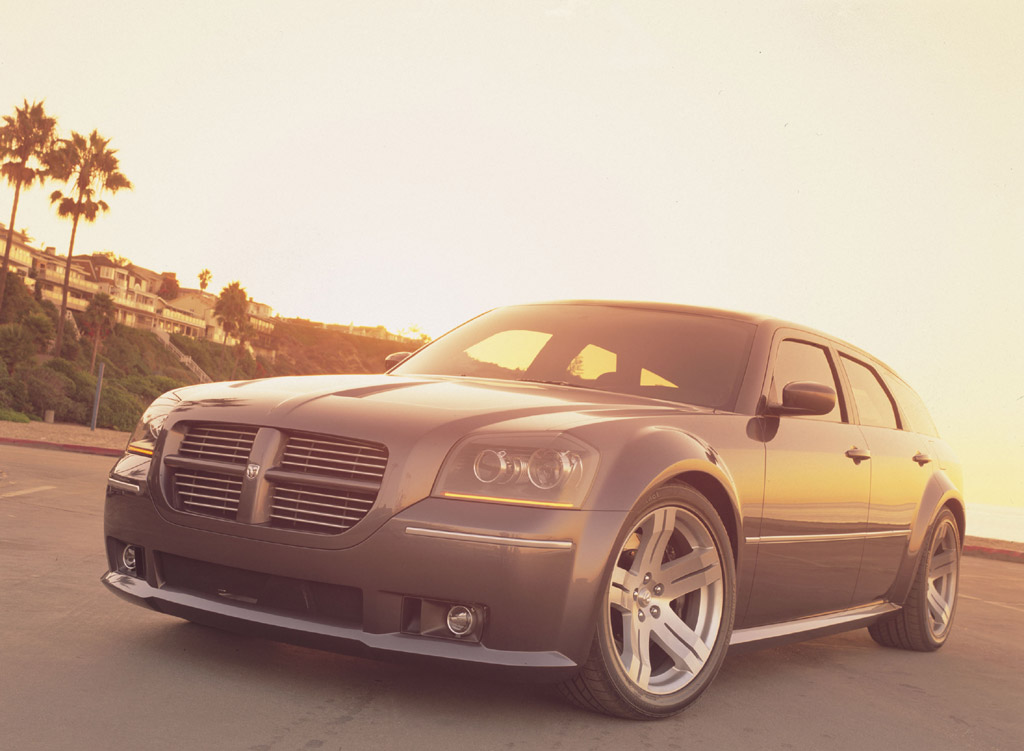 DODGE MAGNUM