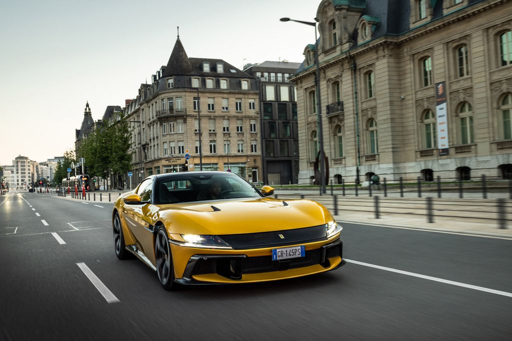 FERRARI 12CILINDRI 830 ch coupé 2024
