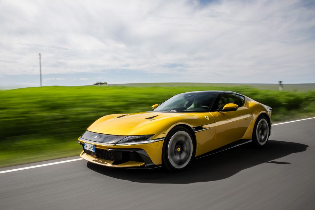 FERRARI 12CILINDRI 830 ch coupé 2024