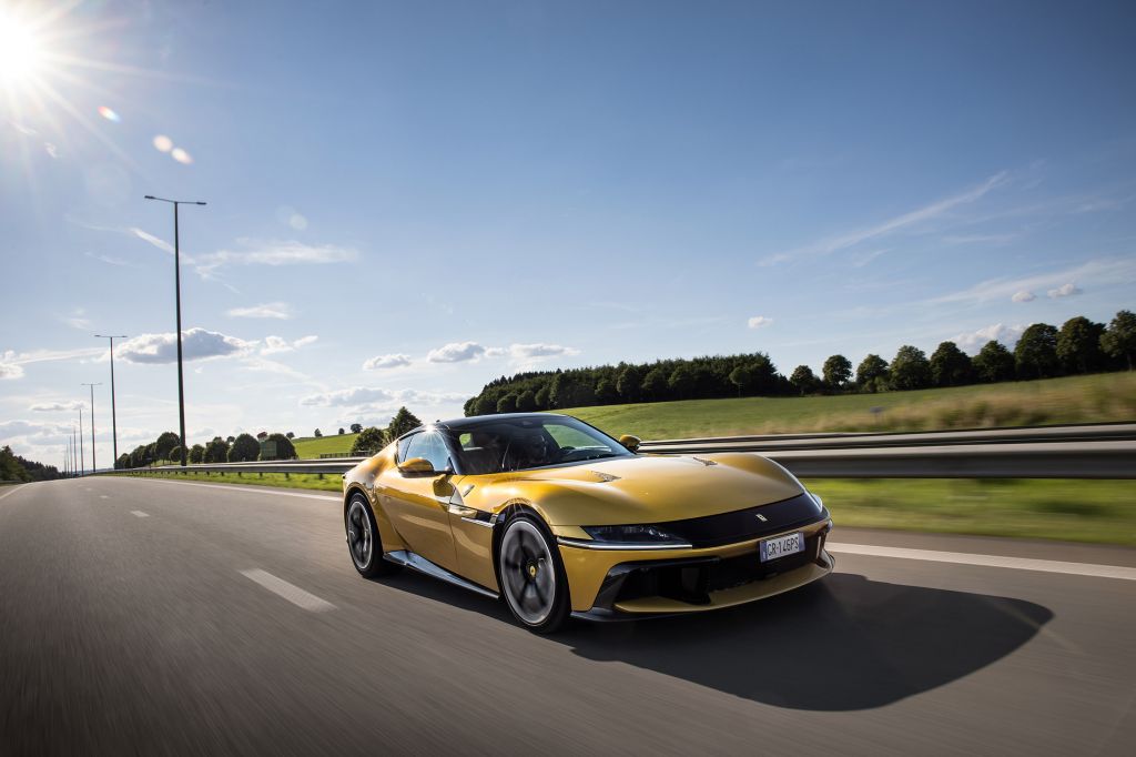 FERRARI 12CILINDRI 830 ch coupé 2024